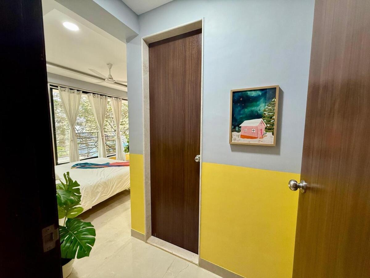 Modern 2 Bedroom Bandra Trendy Location *