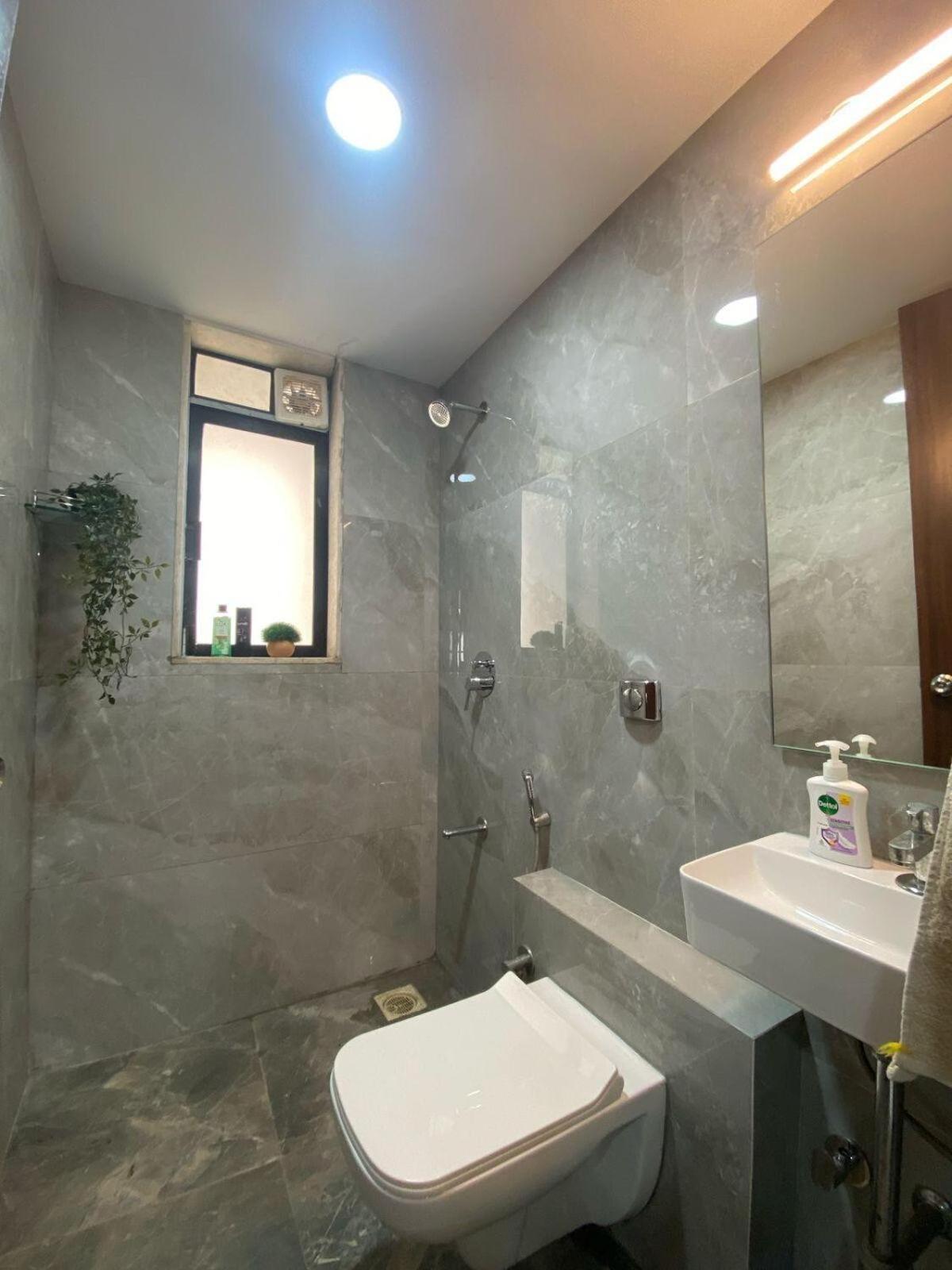 Modern 2 Bedroom Bandra Trendy Location Apartment Mumbai