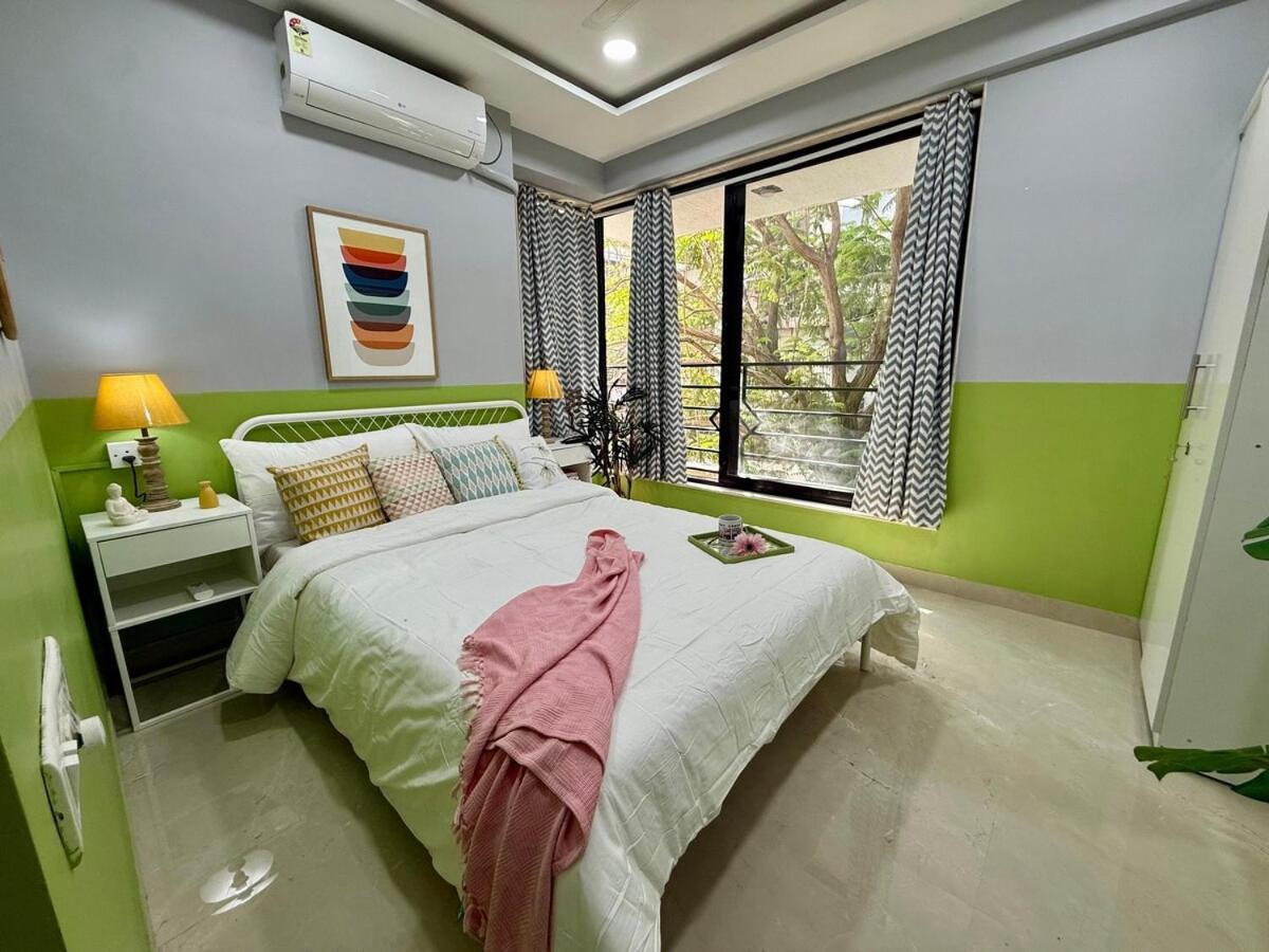 Apartment Modern 2 Bedroom Bandra Trendy Location Mumbai
